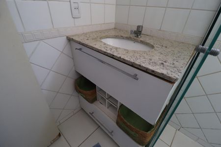 Apartamento para alugar com 52m², 2 quartos e 1 vagaBanheiro Social