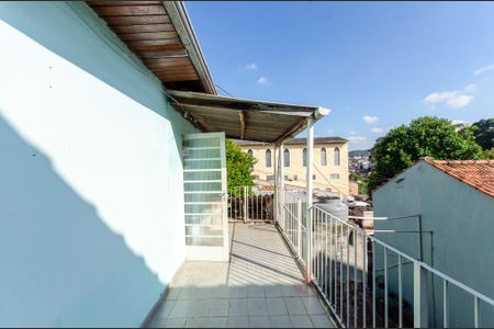 Casa para alugar com 80m², 2 quartos e sem vagaÁrea externa