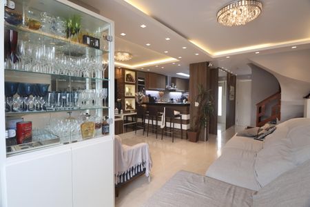 Sala  de casa de condomínio à venda com 3 quartos, 160m² em Estância Velha, Canoas