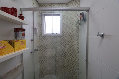 Casa de condomínio à venda com 160m², 3 quartos e 2 vagasBanheiro 