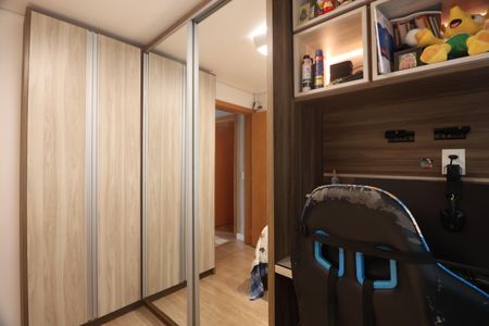 Casa de condomínio à venda com 160m², 3 quartos e 2 vagasQuarto 1