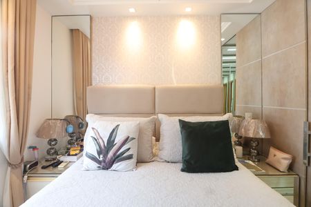 Casa de condomínio à venda com 160m², 3 quartos e 2 vagasSuíte