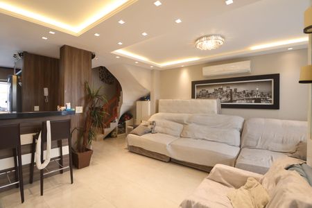 Sala  de casa de condomínio à venda com 3 quartos, 160m² em Estância Velha, Canoas