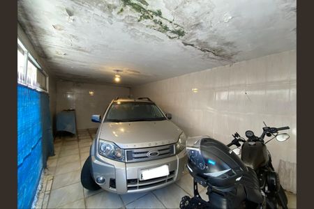 Casa à venda com 300m², 2 quartos e 2 vagasGaragem