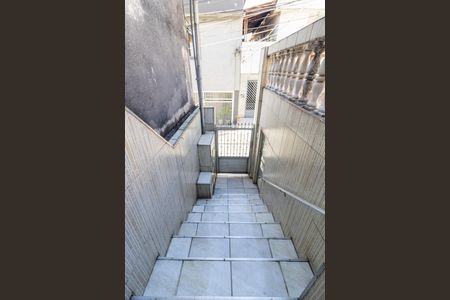 Casa à venda com 300m², 2 quartos e 2 vagasEntrada