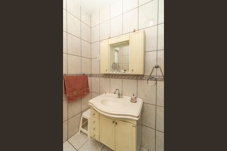 Casa à venda com 300m², 2 quartos e 2 vagasBanheiro