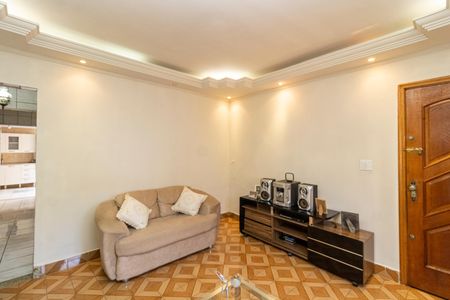Casa à venda com 300m², 2 quartos e 2 vagasSala