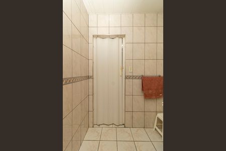 Casa à venda com 300m², 2 quartos e 2 vagasBanheiro