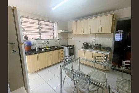 Casa à venda com 3 quartos, 150m² em Olímpico, São Caetano do Sul