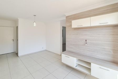 Sala de apartamento para alugar com 2 quartos, 55m² em Conjunto Residencial Pombeva, São Bernardo do Campo
