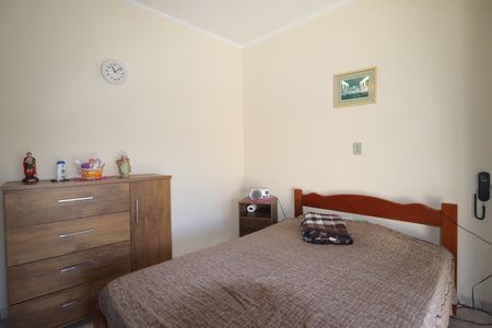 Casa à venda com 116m², 3 quartos e 2 vagasQuarto 3