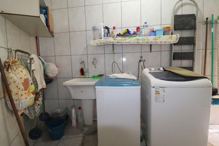 Casa à venda com 116m², 3 quartos e 2 vagasÁrea de Serviço