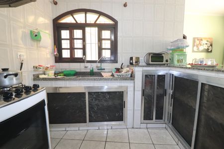 Casa à venda com 116m², 3 quartos e 2 vagasCozinha