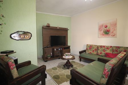 Casa à venda com 116m², 3 quartos e 2 vagasSala