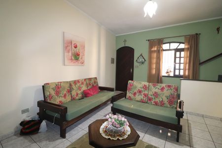 Casa à venda com 116m², 3 quartos e 2 vagasSala