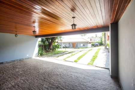 Casa de condomínio para alugar com 490m², 4 quartos e 4 vagasGaragem