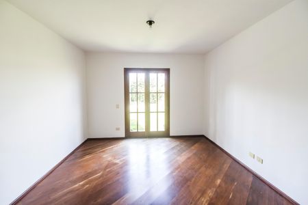 Casa de condomínio para alugar com 490m², 4 quartos e 4 vagasSala 