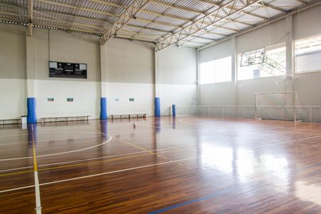 Casa de condomínio para alugar com 490m², 4 quartos e 4 vagasQuadra Esportiva