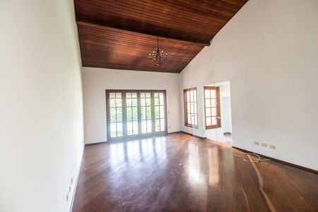 Sala  de casa de condomínio para alugar com 4 quartos, 490m² em Alphaville, Santana de Parnaíba