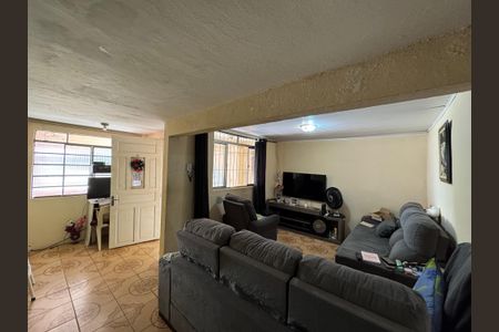 Casa à venda com 150m², 3 quartos e 1 vagaSala