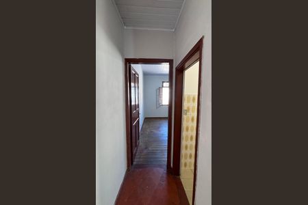Corredor de casa para alugar com 1 quarto, 75m² em Silveira, Santo André