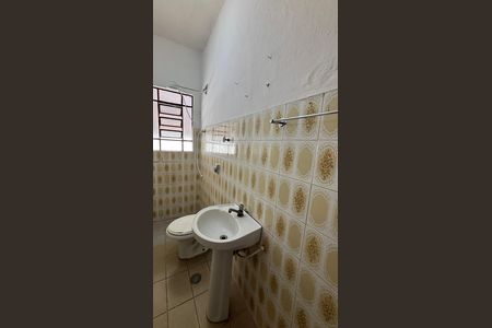 Casa para alugar com 75m², 1 quarto e sem vagaBanheiro