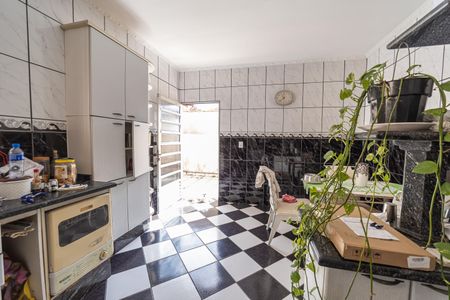 Casa para alugar com 300m², 3 quartos e 8 vagasCozinha