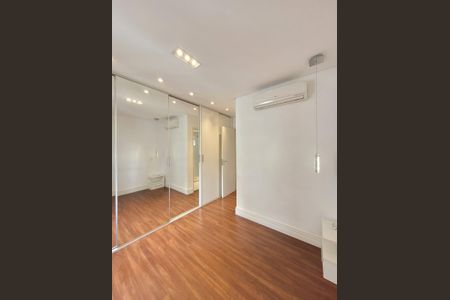 Apartamento à venda com 86m², 2 quartos e 1 vagaQuarto