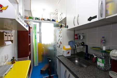 Apartamento à venda com 50m², 2 quartos e 1 vagaCozinha