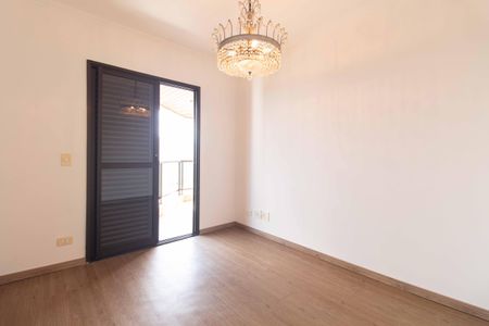 Apartamento à venda com 240m², 5 quartos e 4 vagas Apartamento à venda com 240m², 5 quartos e 4 vagasQuarto 3