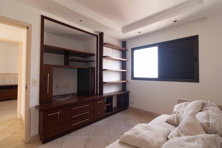 Apartamento à venda com 240m², 5 quartos e 4 vagas Apartamento à venda com 240m², 5 quartos e 4 vagasQuarto 2