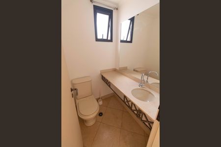 Apartamento à venda com 240m², 5 quartos e 4 vagas Apartamento à venda com 240m², 5 quartos e 4 vagasLavabo
