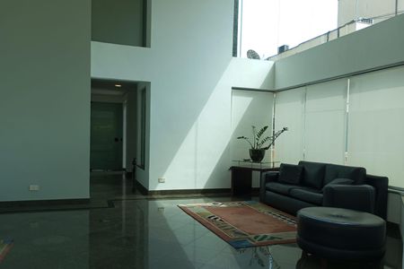Apartamento à venda com 240m², 5 quartos e 4 vagas Apartamento à venda com 240m², 5 quartos e 4 vagasHall de entrada