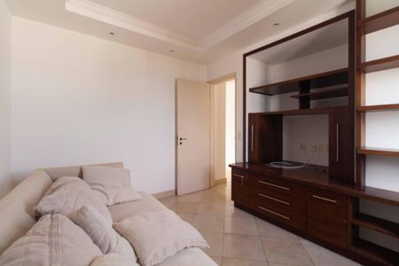 Apartamento à venda com 240m², 5 quartos e 4 vagas Apartamento à venda com 240m², 5 quartos e 4 vagasQuarto 2