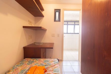 Apartamento à venda com 240m², 5 quartos e 4 vagas Apartamento à venda com 240m², 5 quartos e 4 vagasÁrea de Serviço