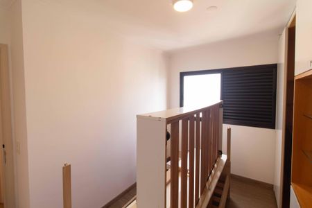 Apartamento à venda com 240m², 5 quartos e 4 vagas Apartamento à venda com 240m², 5 quartos e 4 vagasQuarto 4