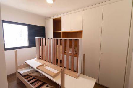 Apartamento à venda com 240m², 5 quartos e 4 vagas Apartamento à venda com 240m², 5 quartos e 4 vagasQuarto 4