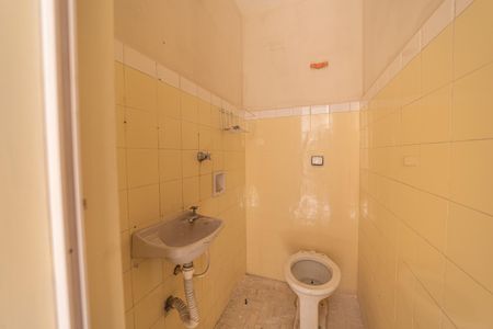 Casa para alugar com 250m², 2 quartos e 1 vagaEdícula