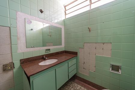 Casa para alugar com 250m², 2 quartos e 1 vagaBanheiro do Quarto 2