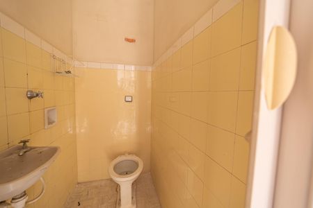 Casa para alugar com 250m², 2 quartos e 1 vagaEdícula