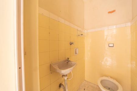 Casa para alugar com 250m², 2 quartos e 1 vagaEdícula