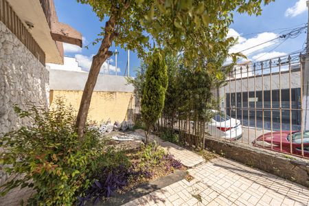 Casa para alugar com 250m², 2 quartos e 1 vagaEntrada