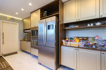 Apartamento à venda com 213m², 4 quartos e 4 vagasCozinha