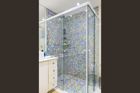 Apartamento à venda com 213m², 4 quartos e 4 vagasBanheiro