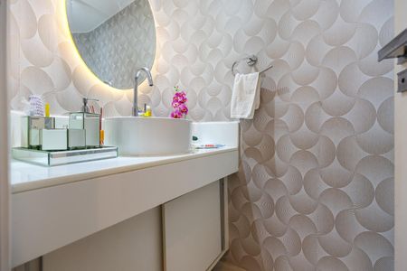 Apartamento à venda com 213m², 4 quartos e 4 vagasLavabo