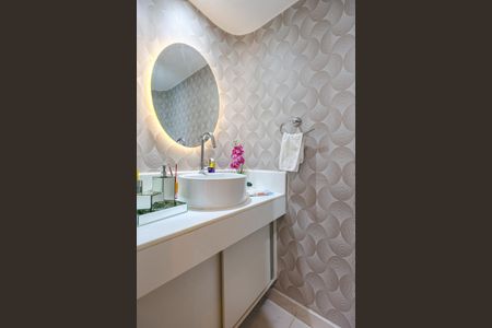 Apartamento à venda com 213m², 4 quartos e 4 vagasLavabo