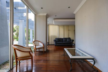 Apartamento à venda com 213m², 4 quartos e 4 vagasÁrea comum