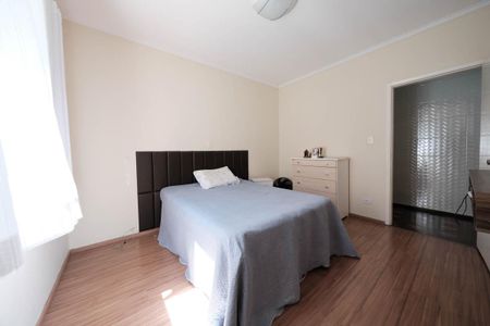 Quarto 1 de casa para alugar com 2 quartos, 310m² em Vila Sao Geraldo, São Paulo