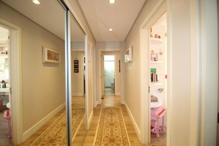 Apartamento à venda com 112m², 3 quartos e 1 vagaCorredor