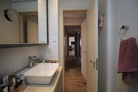 Apartamento à venda com 112m², 3 quartos e 1 vagaBanheiro da Suíte 1